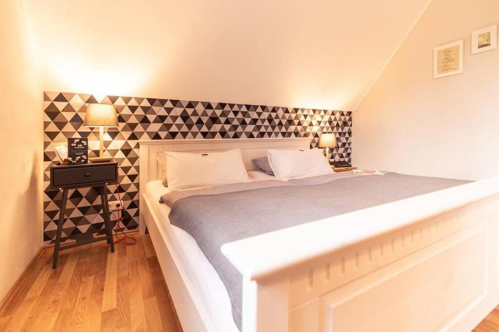 Fachwerk-Ferienhaus, Ruhe Auf Dem Land, Haustiere Willkommen, Leihfahrraeder, 24-7 Check In Kirchlinteln Экстерьер фото